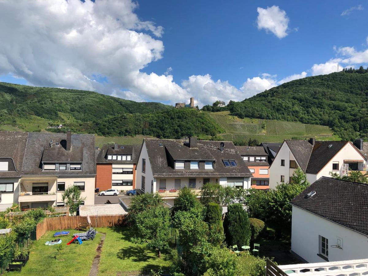 Ferienwohnung Joanna Mit Burgblick แบร์นคาสเทล-คืสท์ ภายนอก รูปภาพ